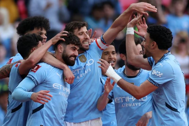 Soi kèo Nottingham vs Man City